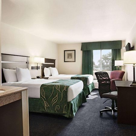 Travelodge By Wyndham Mcalester Eksteriør bilde