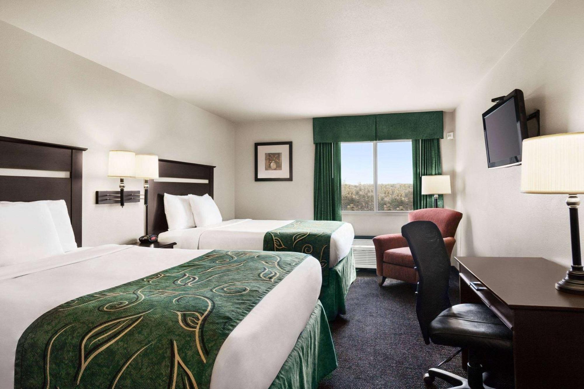 Travelodge By Wyndham Mcalester Eksteriør bilde