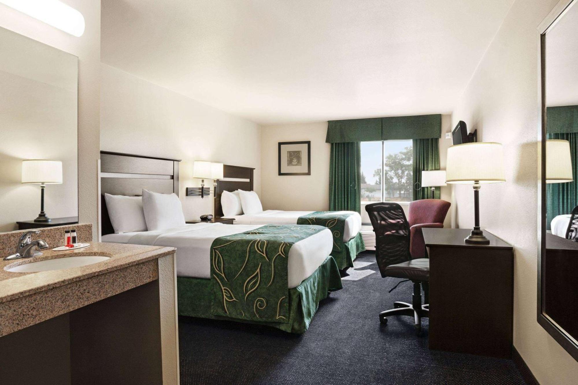Travelodge By Wyndham Mcalester Eksteriør bilde