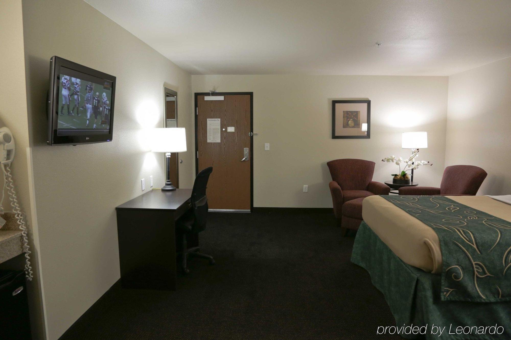 Travelodge By Wyndham Mcalester Eksteriør bilde