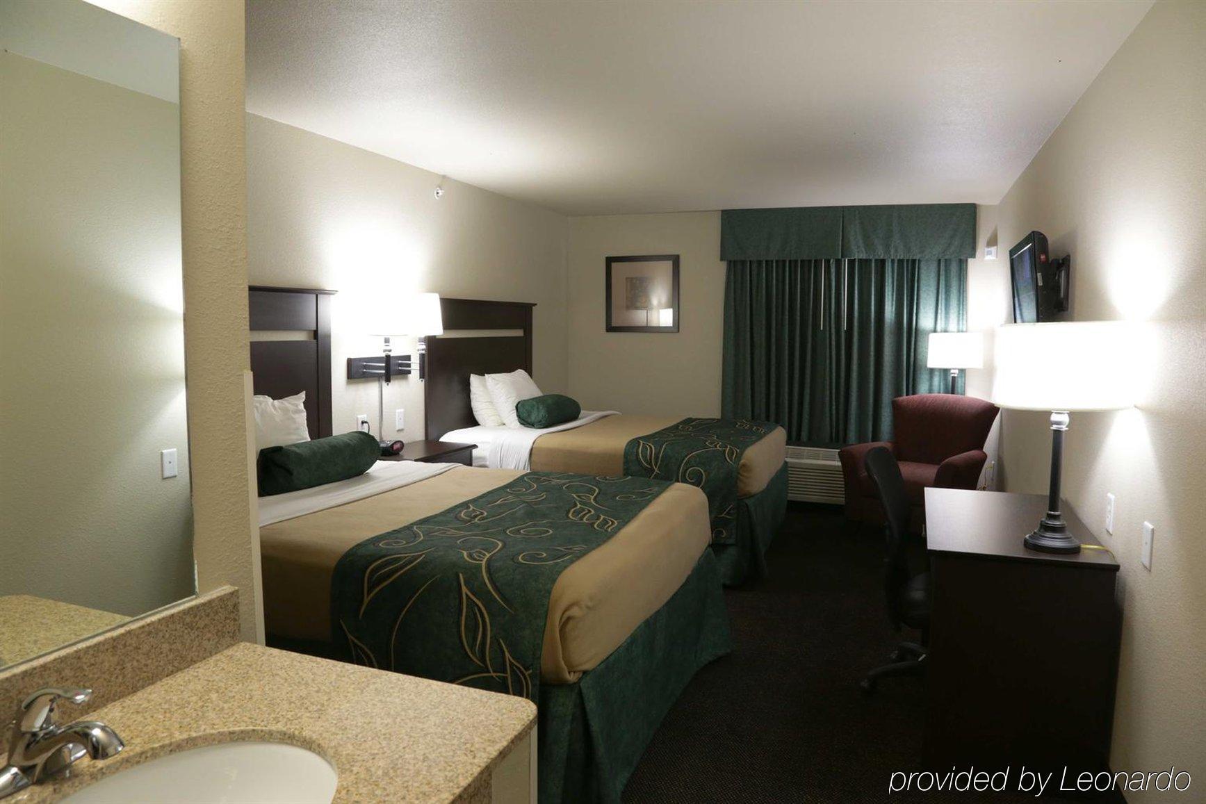 Travelodge By Wyndham Mcalester Eksteriør bilde